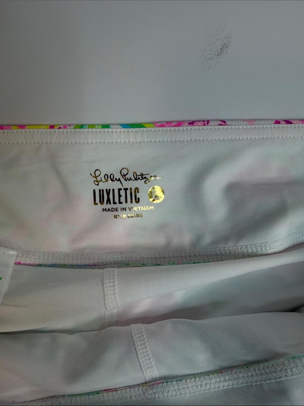 Lilly Pulitzer Bright Pink Tropical Luxletic Skort. Large - Picture 4 of 5